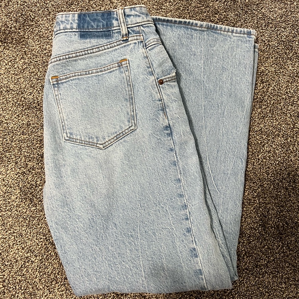 Abercrombie Curve Love 90s high rise relaxed jean - Picture 4 of 7
